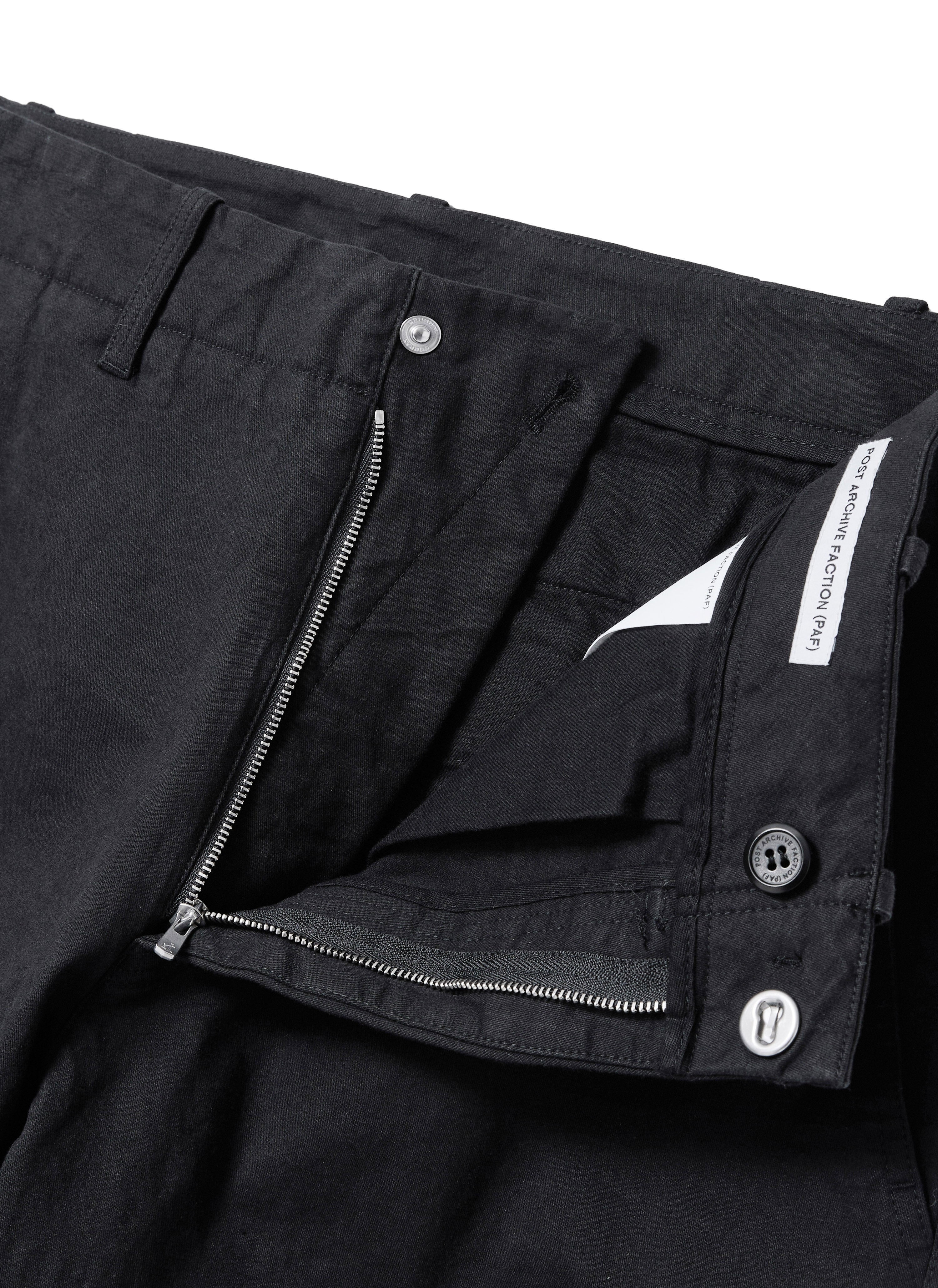 TROUSERS
( - 4
