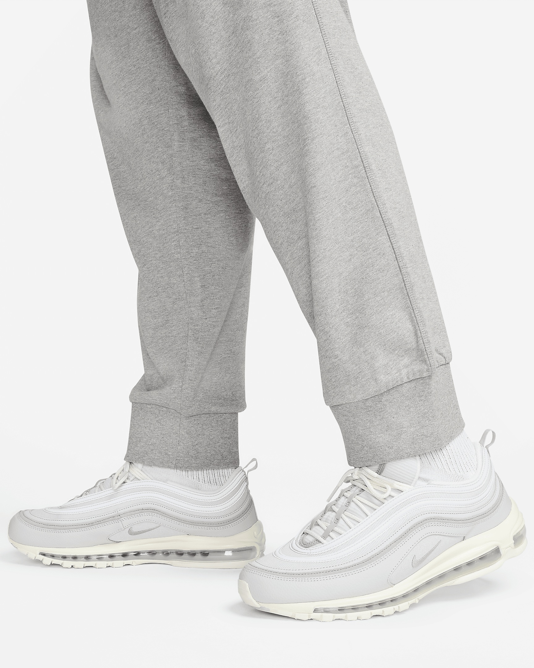 Nike Club Men's Knit Joggers - 9