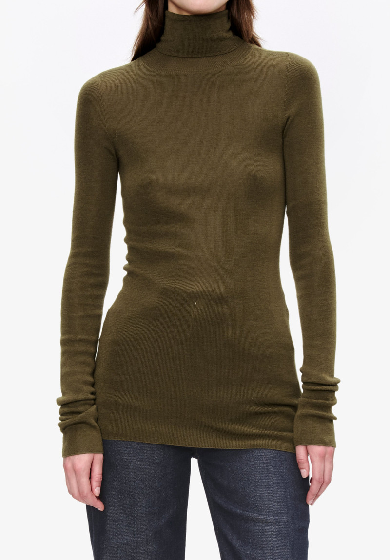 NARROW-RIB TURTLENECK SWEATER 4