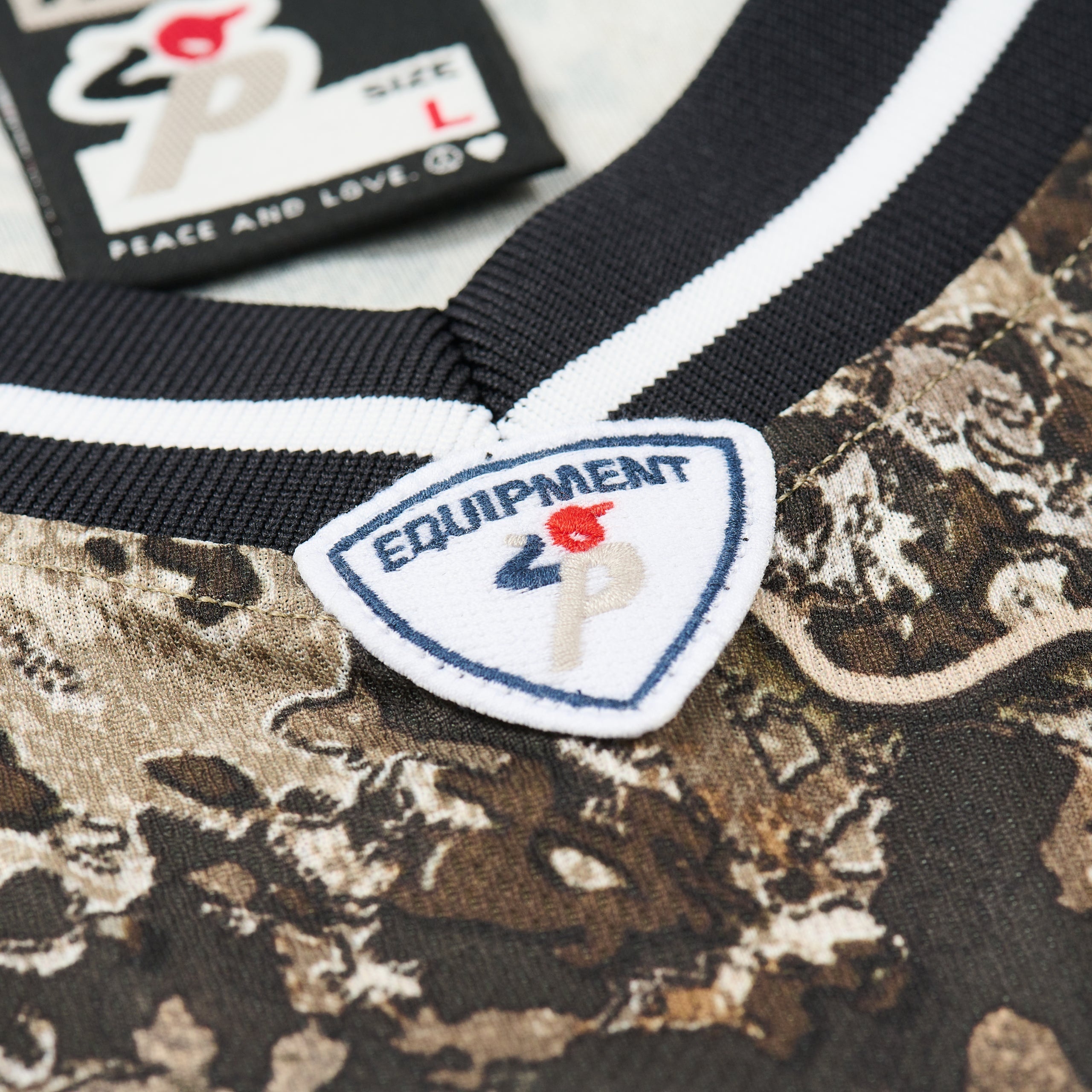 PALACE OM MESH JERSEY REALTREE | REVERSIBLE