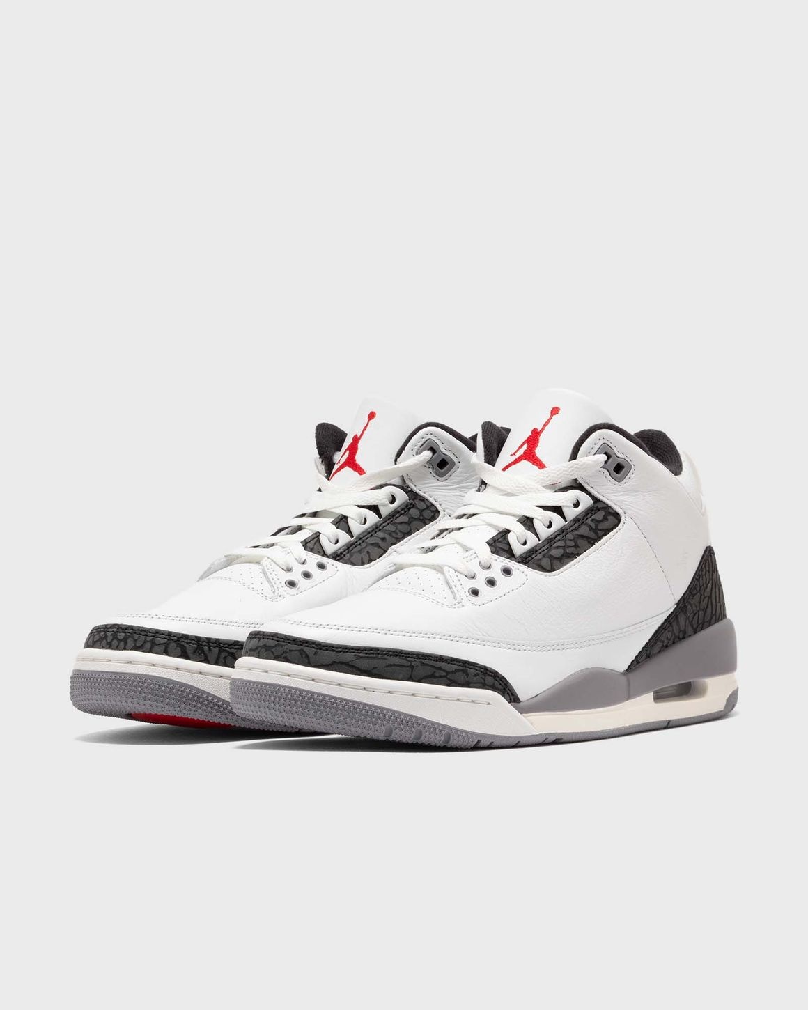 Air Jordan 3 Retro "Cement Grey" - 2