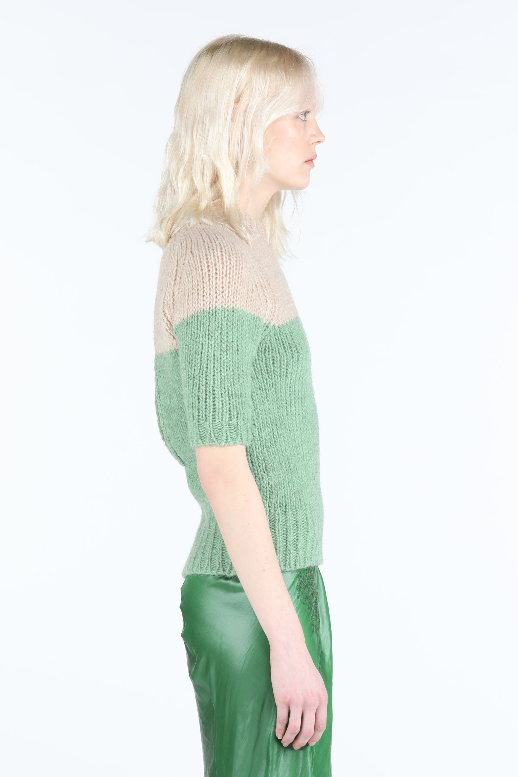 TWO-TONE SWEATER - 3