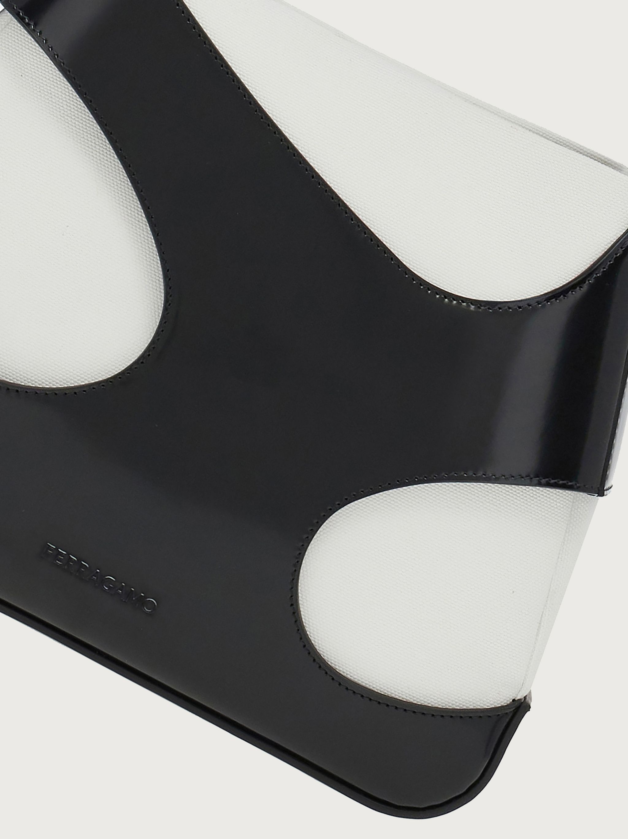 Shoulder bag with cut-out detailing (M) - 6