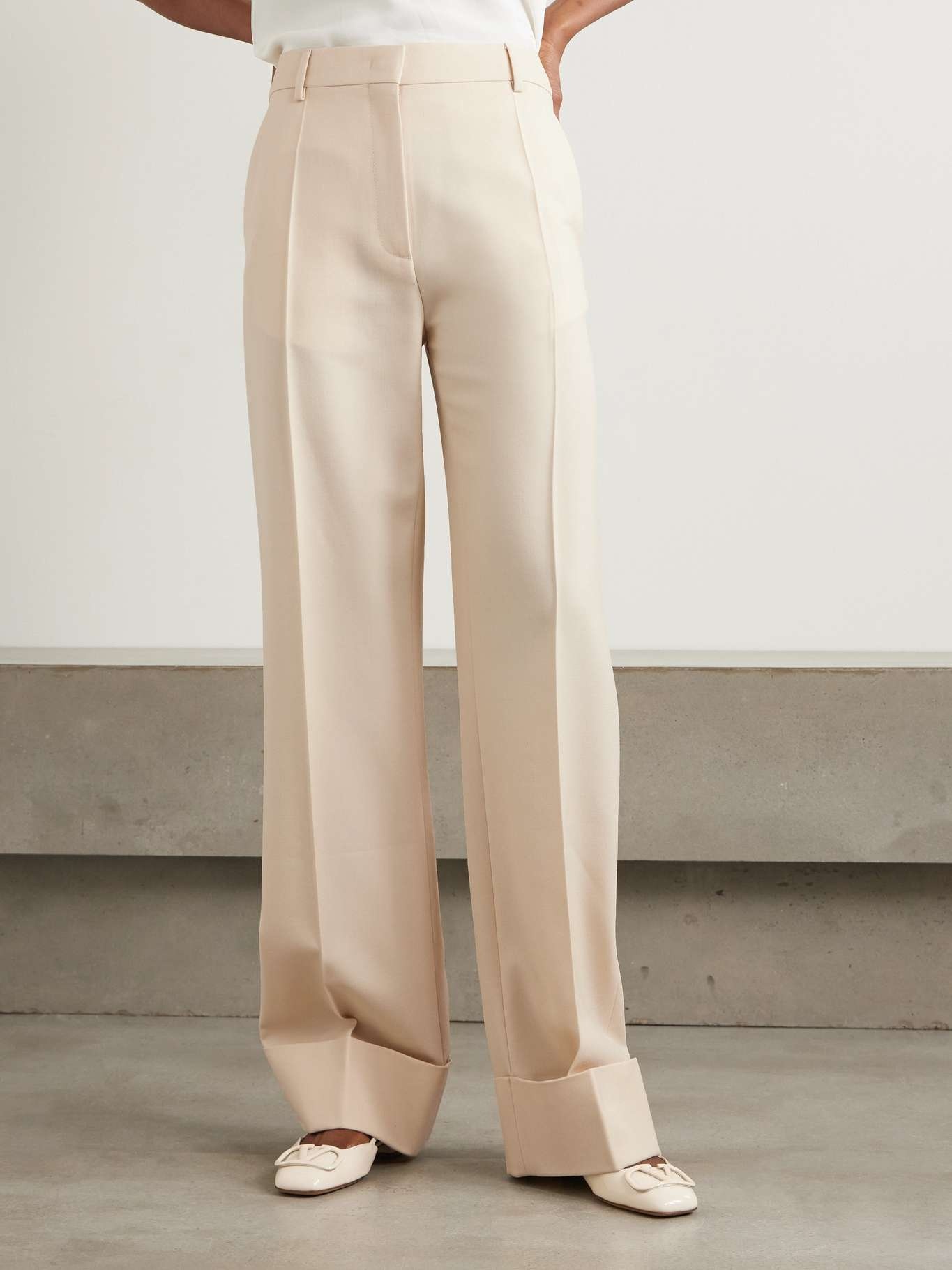 パンツ VALENTINO GARAVANI Cream Wool Pant Valentino Wool-twill wide-leg pants Cream | netaporter