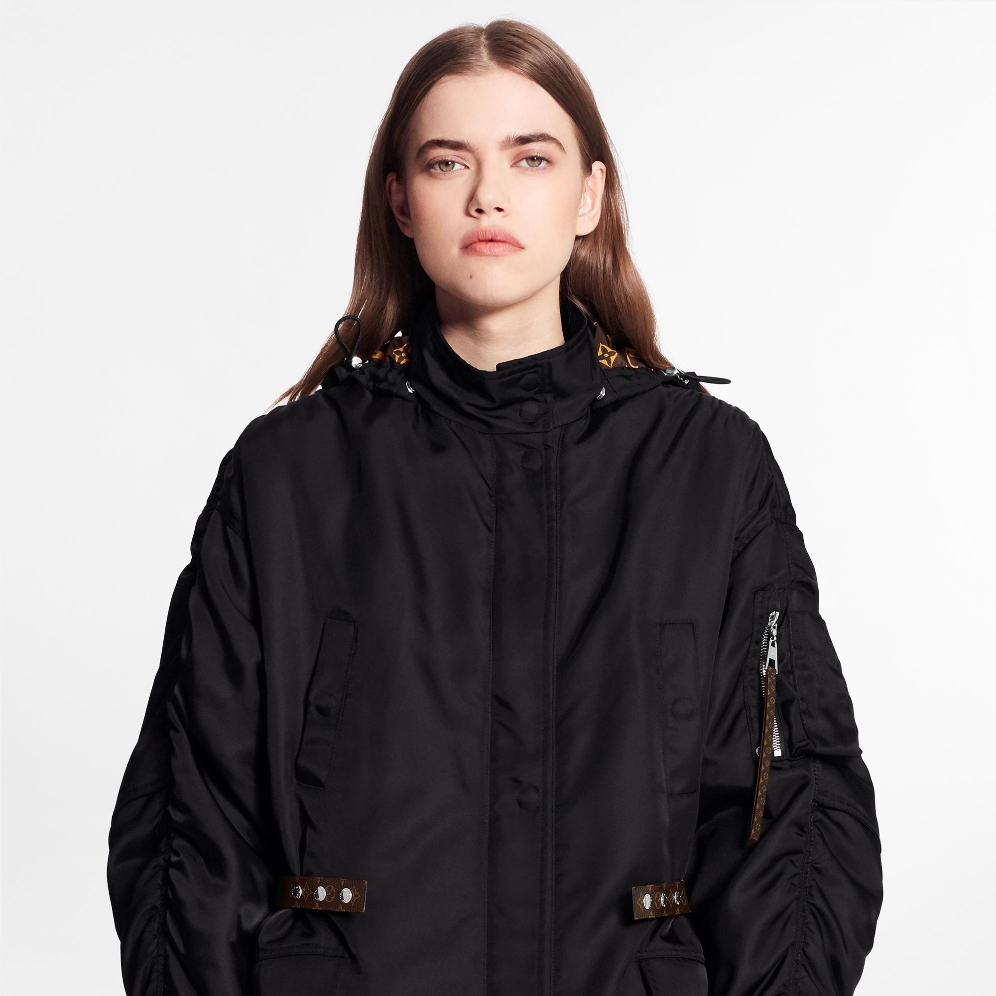 Oversized Black Parka With Monogram Lining - 3