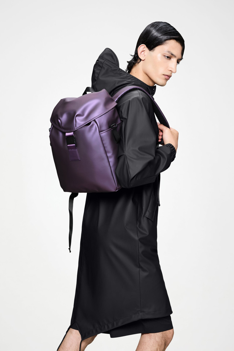 Valera Bucket Backpack 9