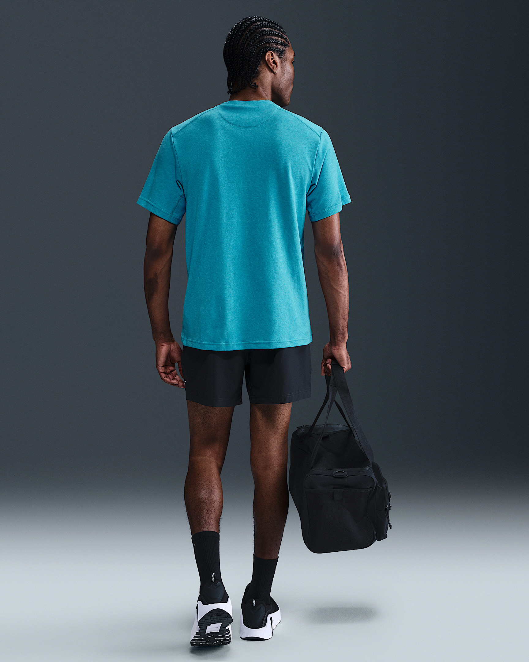 Nike Primary Men's Dri-FIT Short-Sleeve Versatile Top - 5