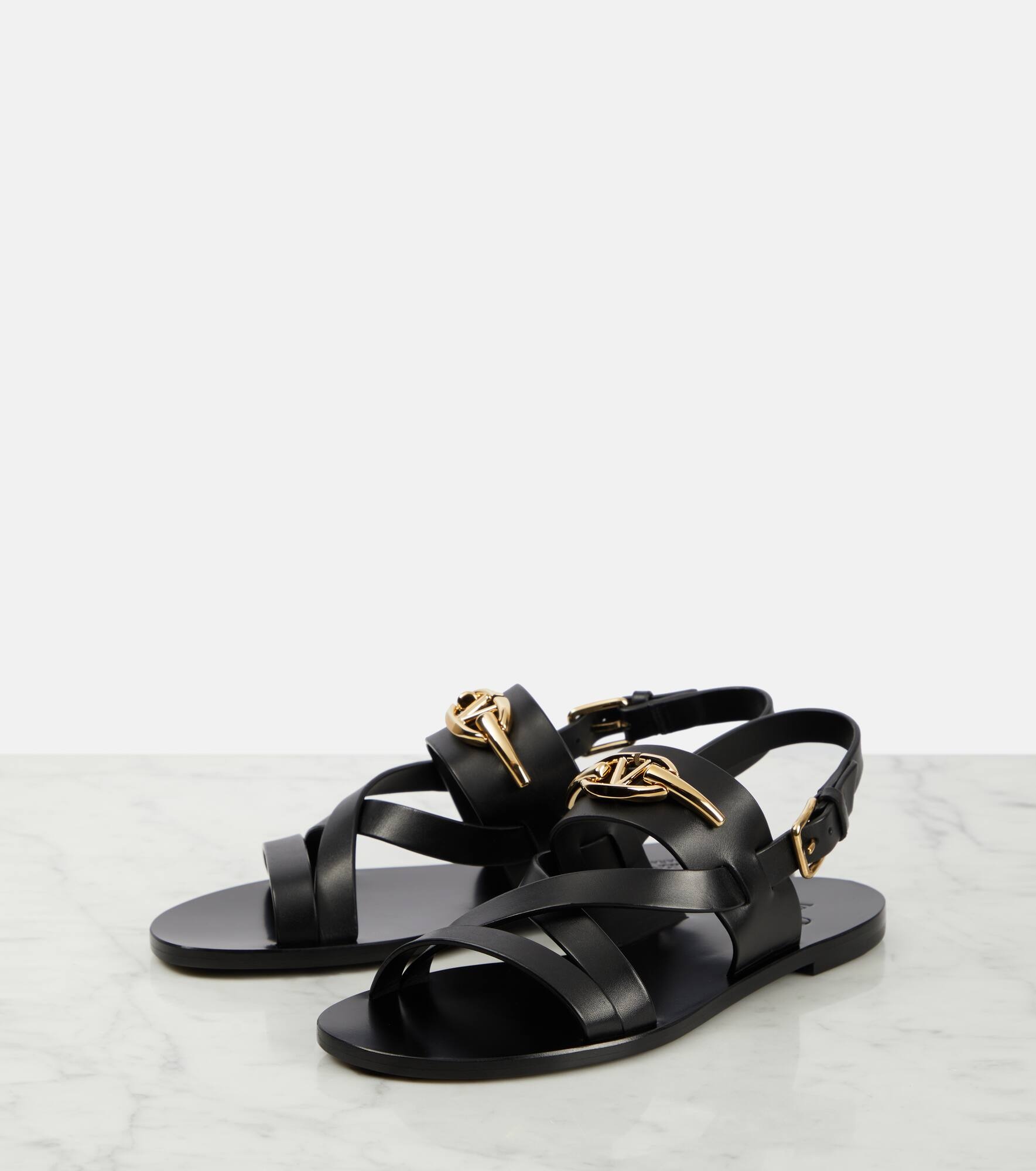 VLogo Signature leather sandals - 5