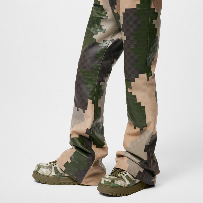 Louis Vuitton LV Trainer Maxi Sneaker outlook