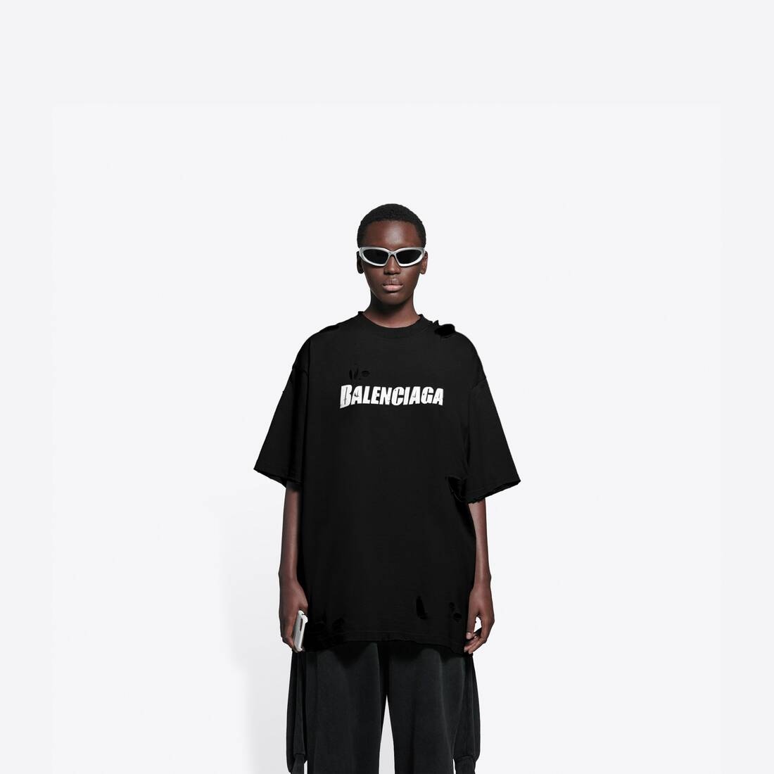 Destroyed T-shirt Boxy Fit in Black - 3