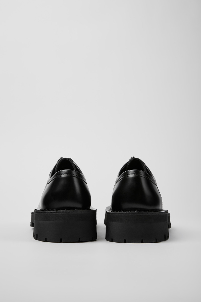 CAMPERLAB Black leather shoes outlook