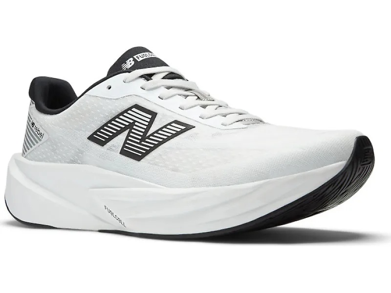 New Balance FuelCell Rebel v5 - 6