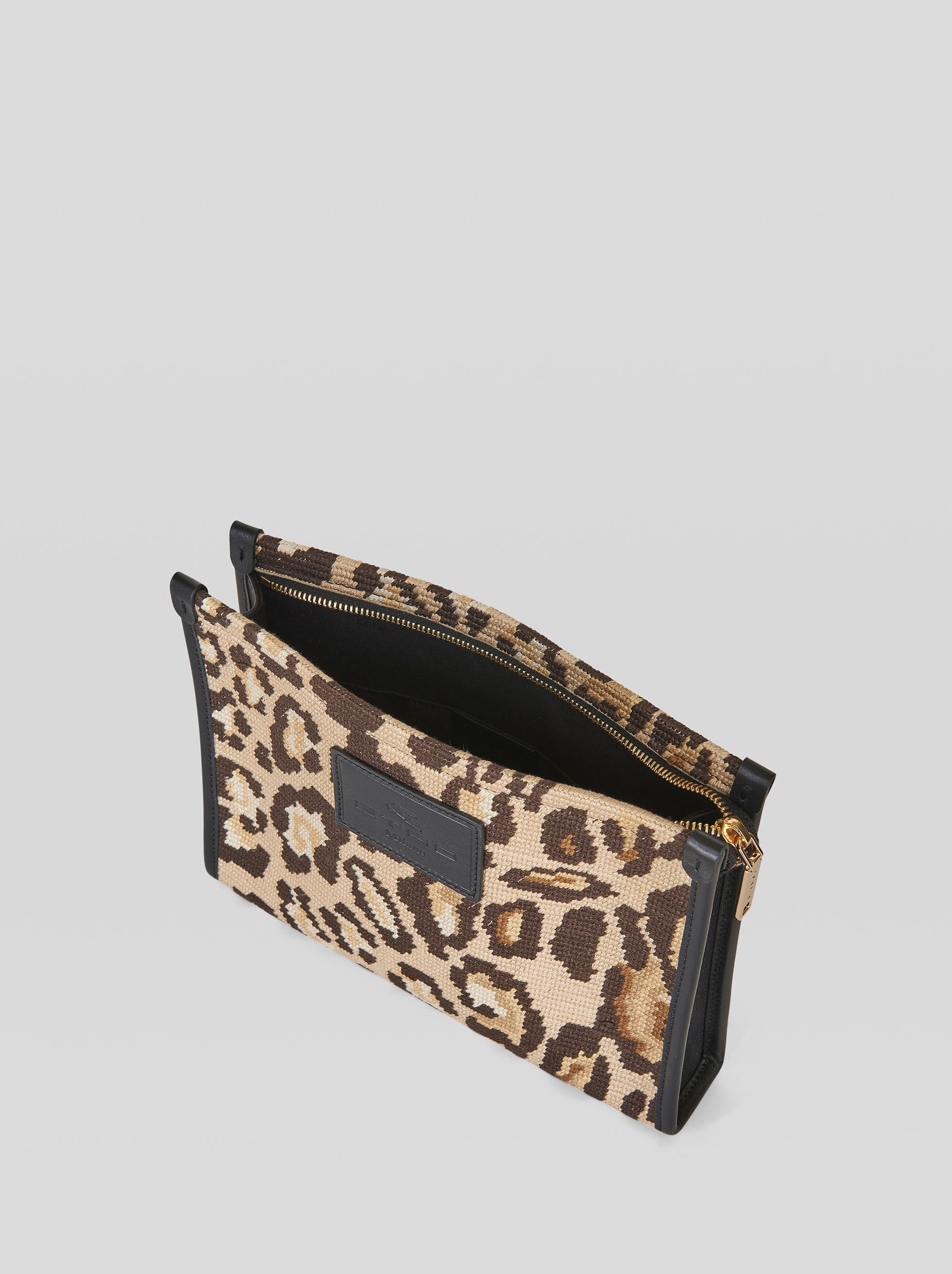 NÉCESSAIRE WITH ANIMALIER EMBROIDERY - 4