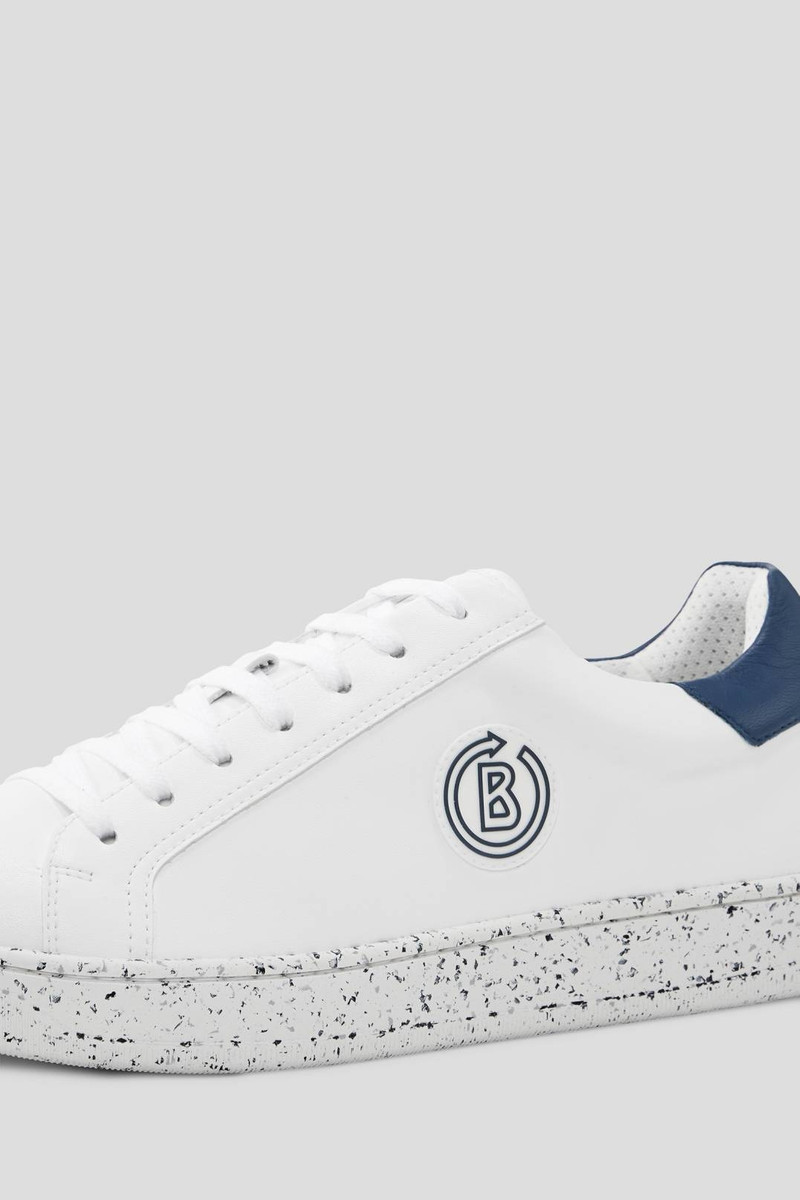 MALMÖ SUSTAINABLE SNEAKERS IN WHITE/NAVY BLUE 4
