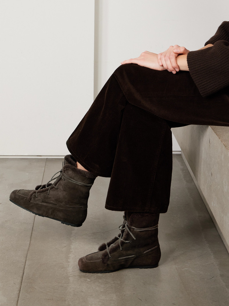 Aeyde Paul Shearling Ankle Boots outlook