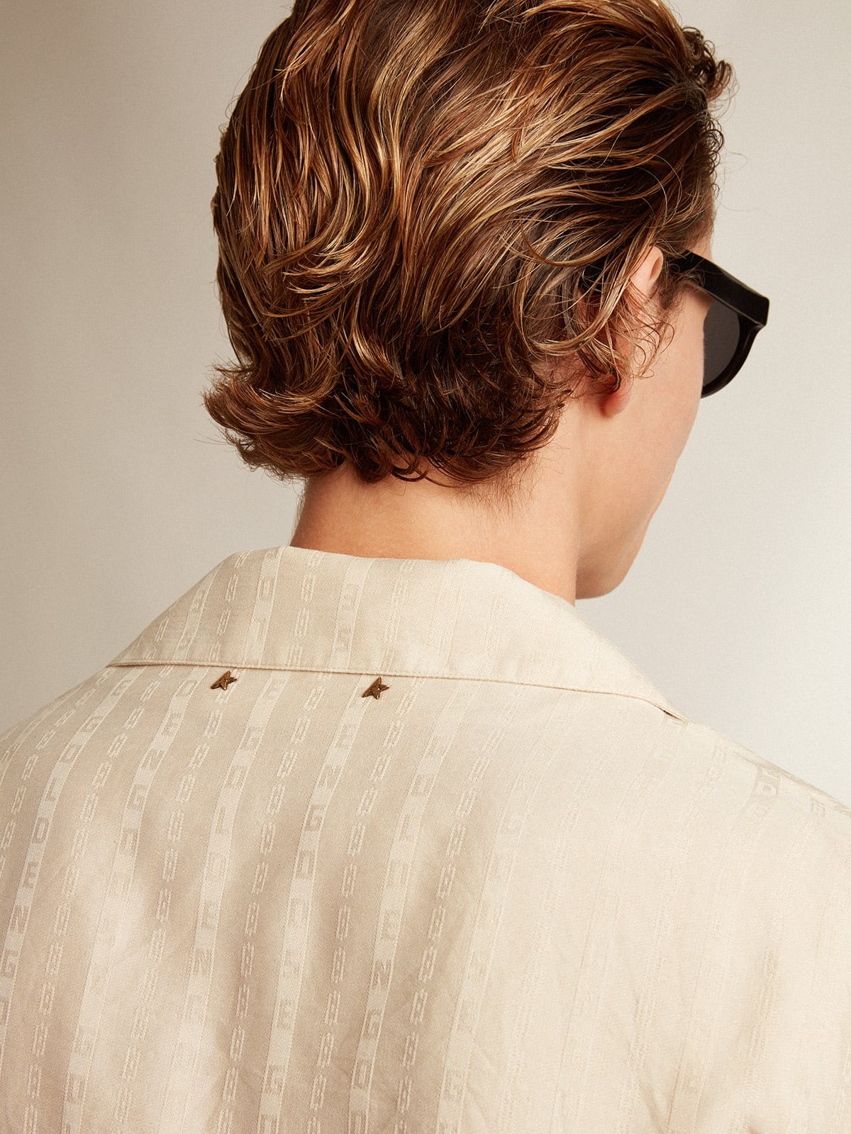 Short-sleeved shirt in parchment-colored linen - 5