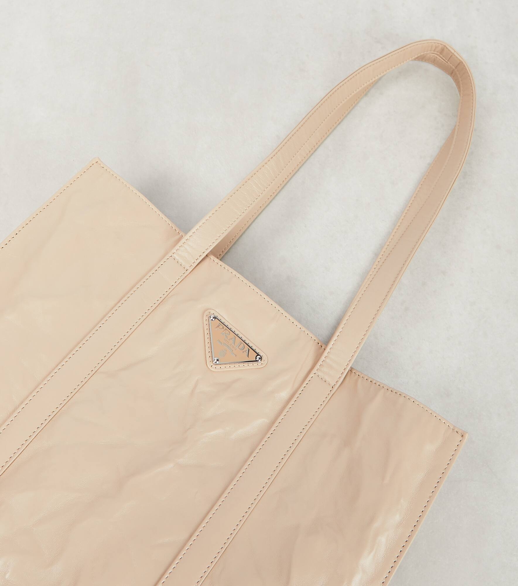 Small leather tote bag - 6