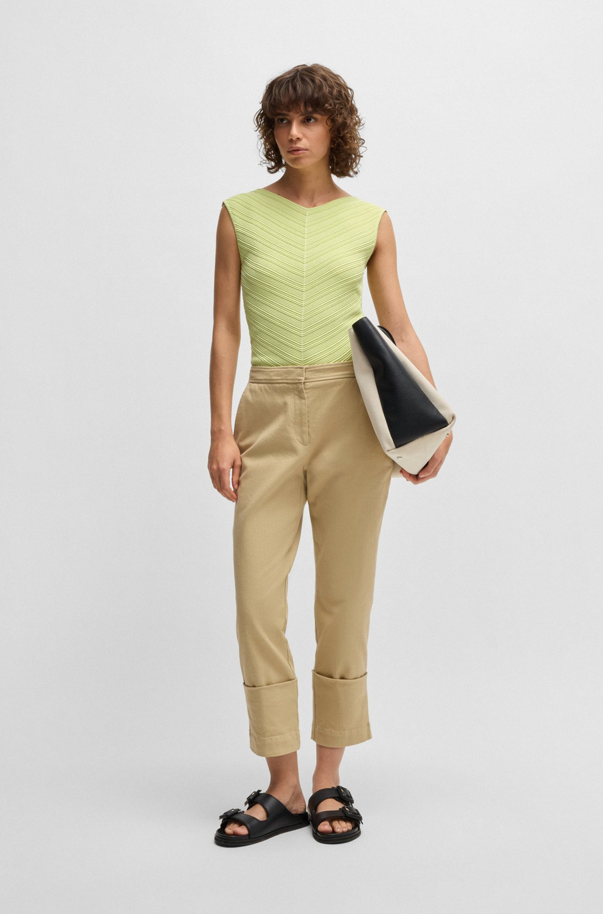 V-NECK TOP WITH KNITTED STRUCTURE - 3
