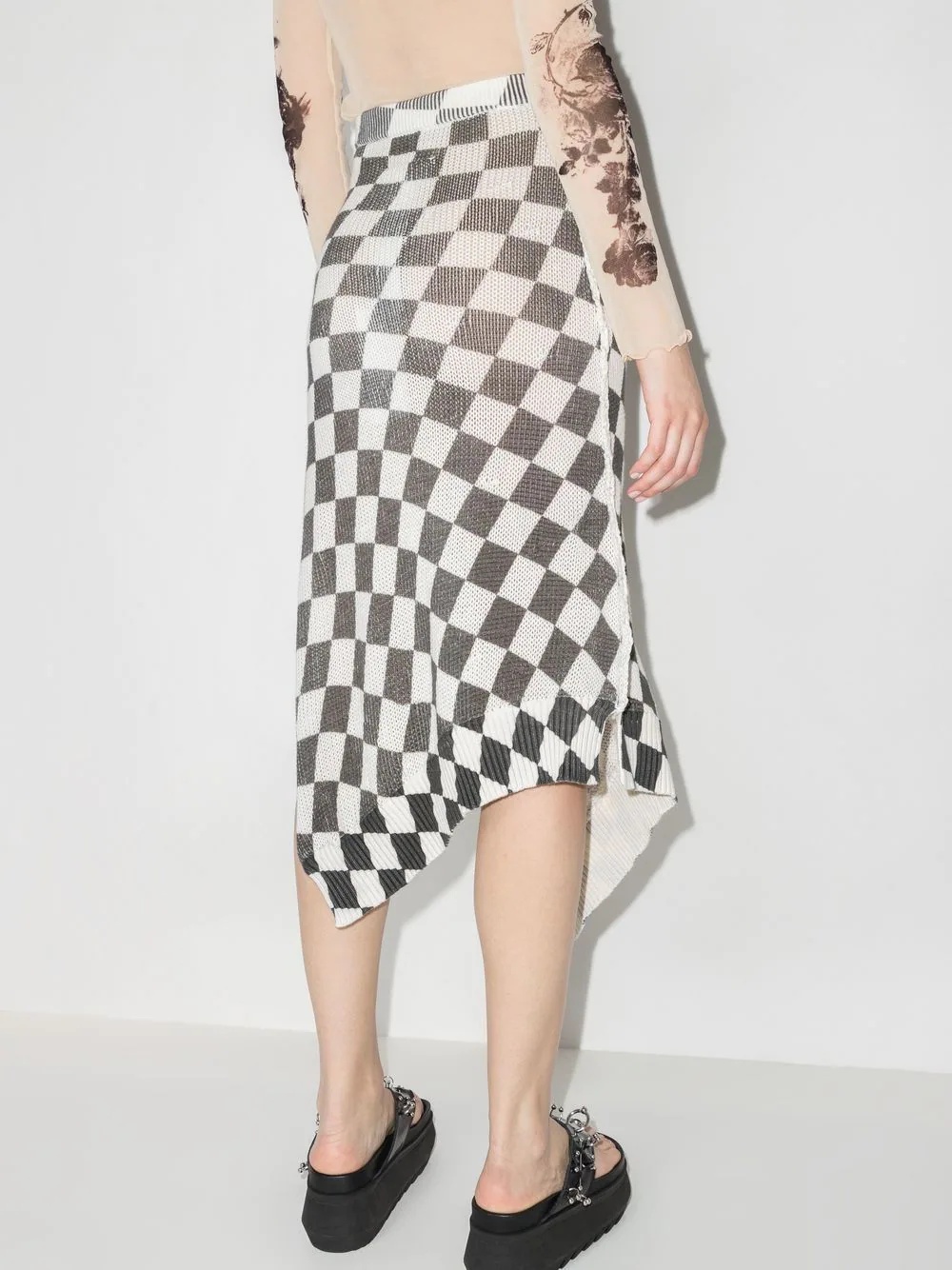 checkerboard-pattern asymmetric skirt - 3