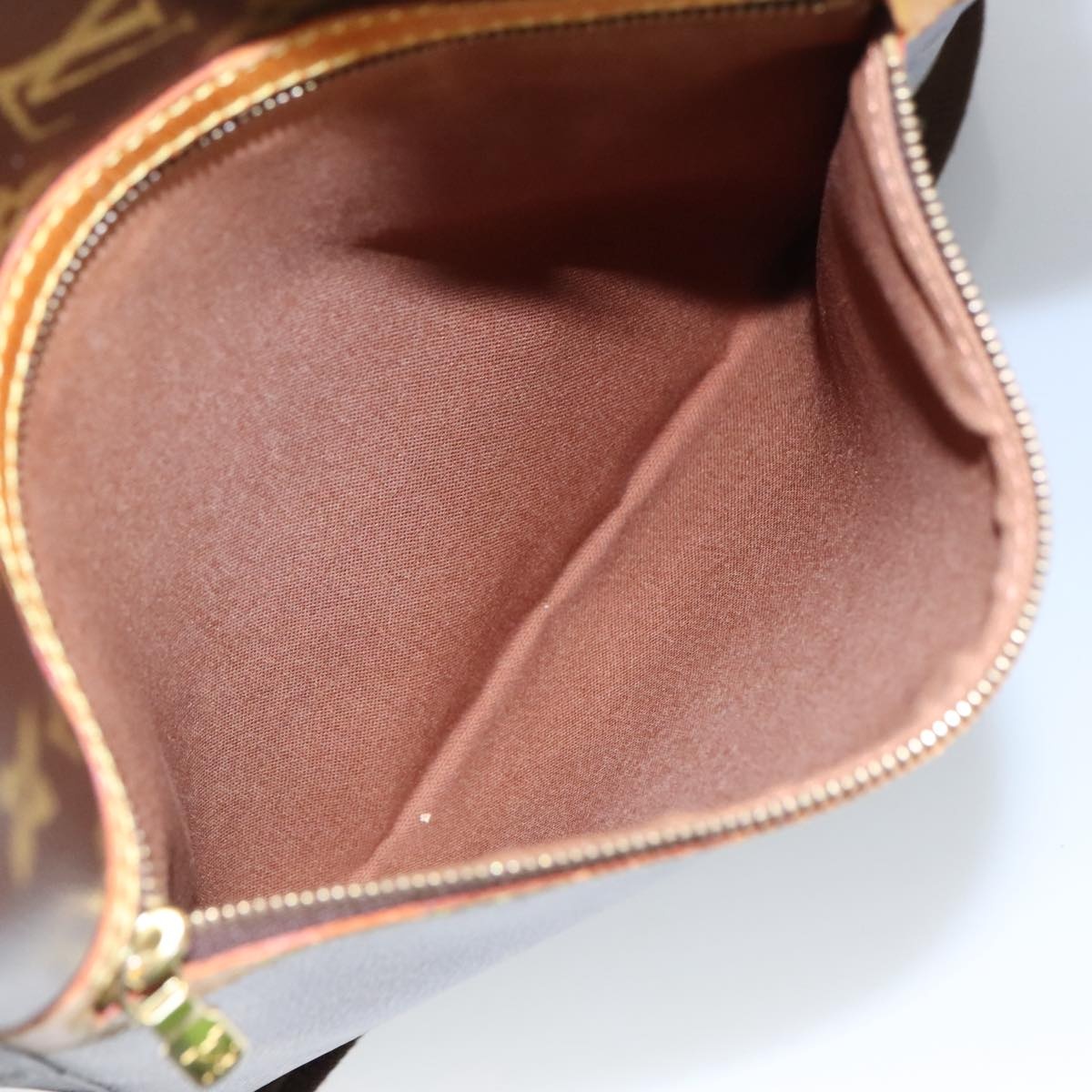 LOUIS VUITTON Monogram Sac Bosphore Hand Bag M40043 - 15