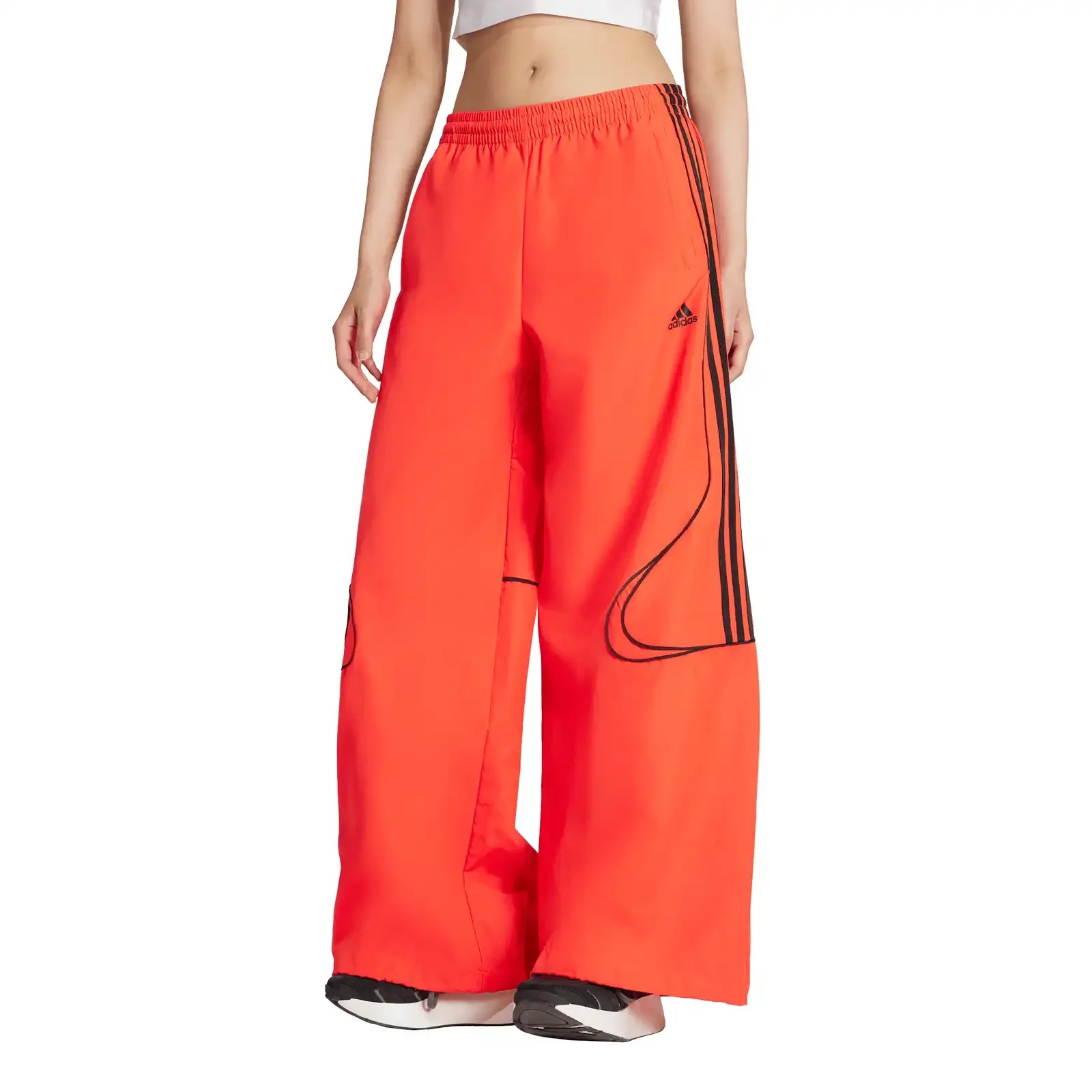 Teamgeist Adicolor Oversized Woven Track Pant W "Lucid Red" - 1