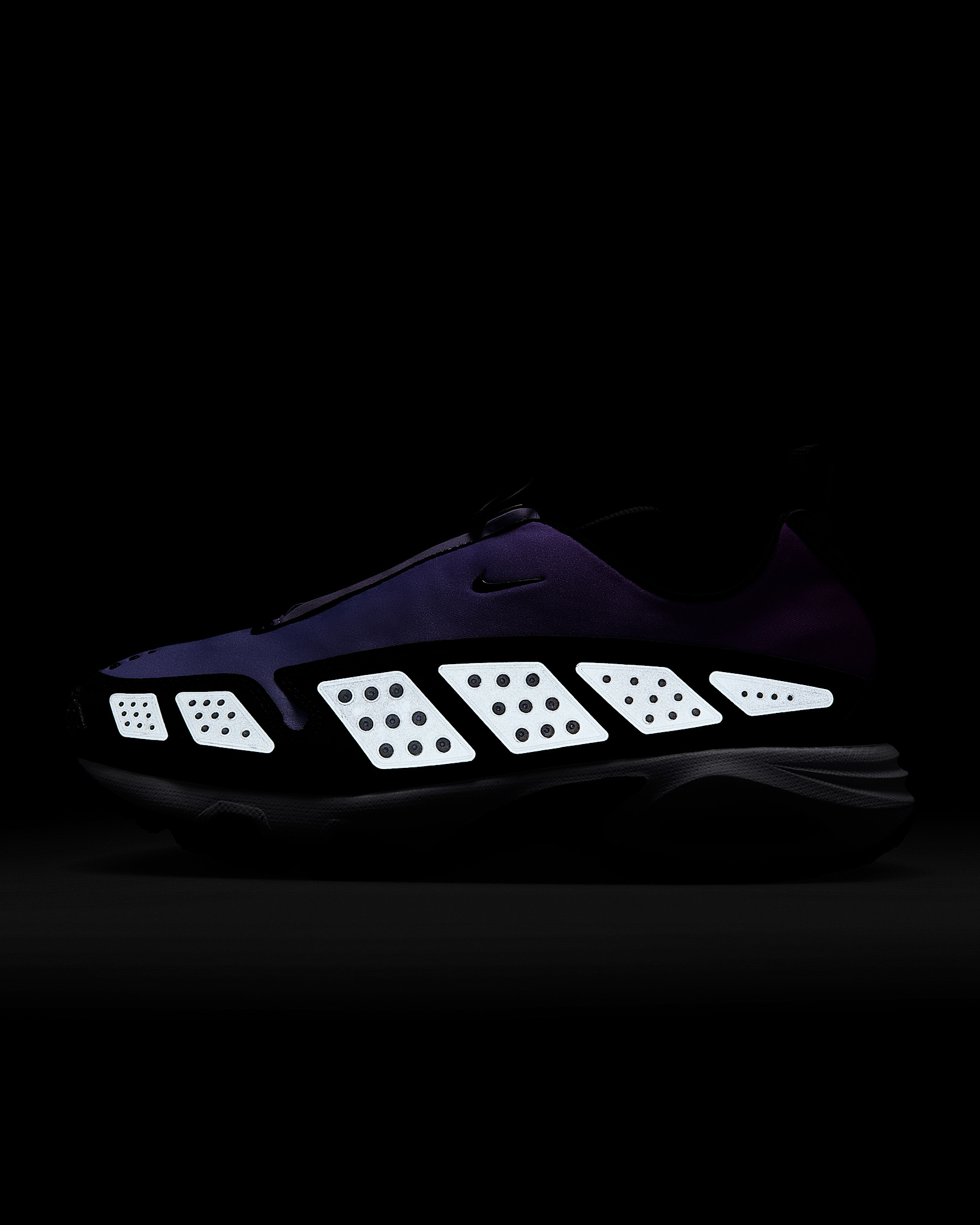 Nike Air Max SNDR Women's Shoes - 11