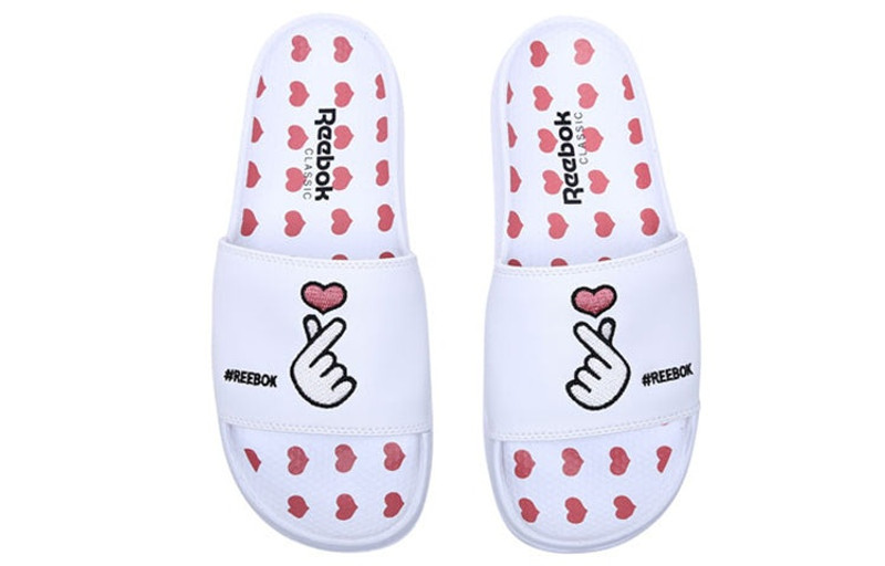 Reebok Reebok Classic Love White Slippers EF8147 outlook