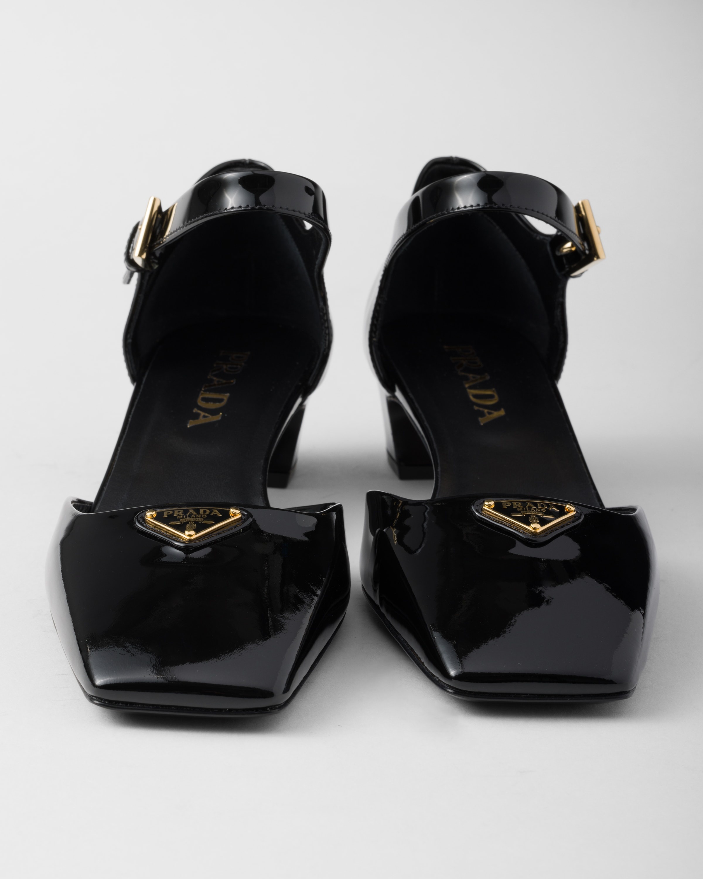 パンプス PRADA BICOLOR PATENT LEATHER PUMPS Prada Two-Tone Brushed Leather 55MM Pumps | Saks Fifth Avenue