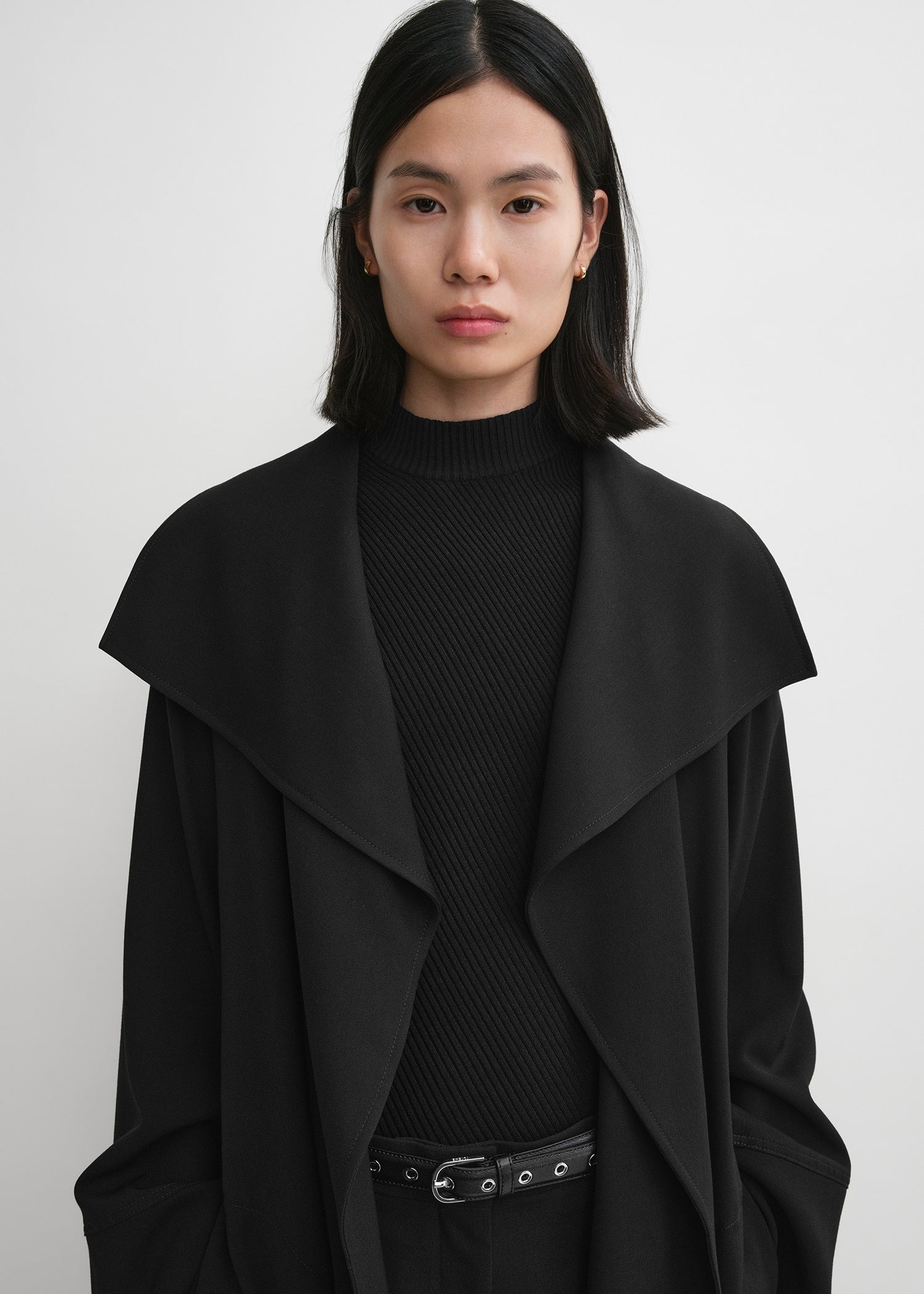 Totême Signature twill coat black | REVERSIBLE
