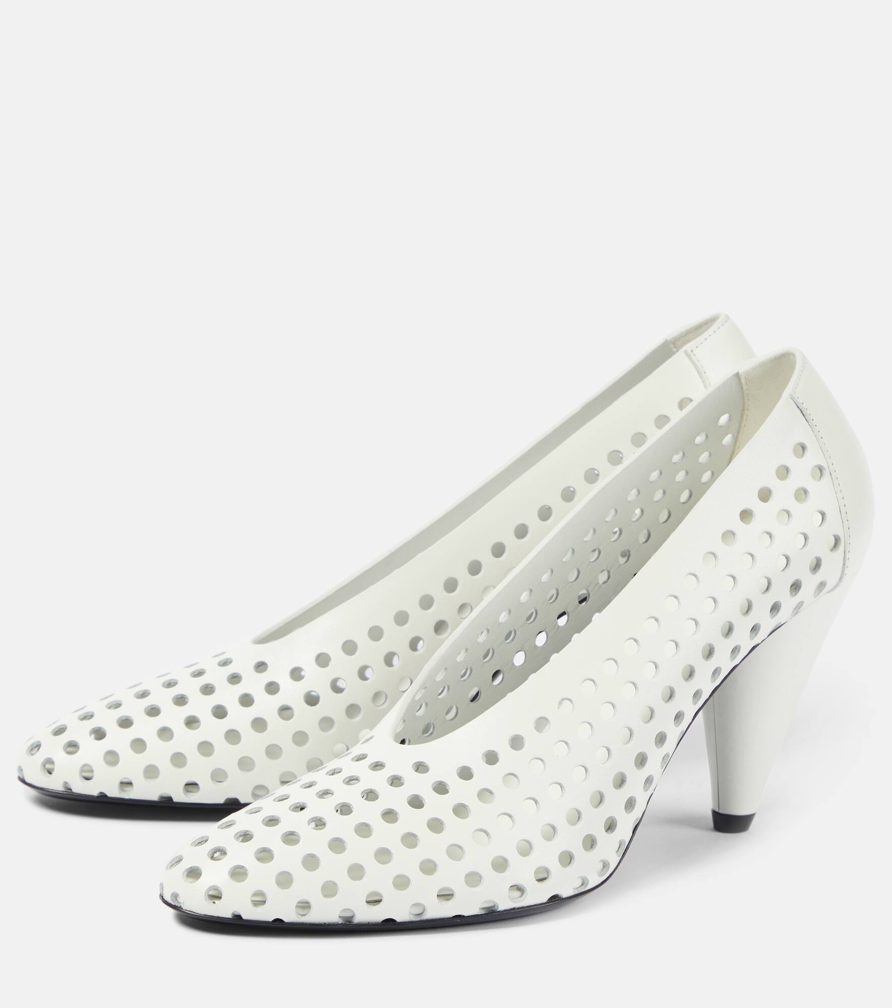 Perforated Cone leather pumps - 5