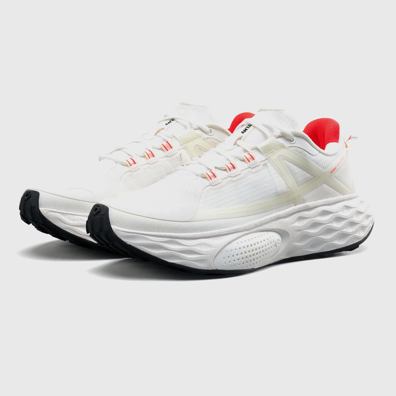 Women's ANTA Wind Wander 3