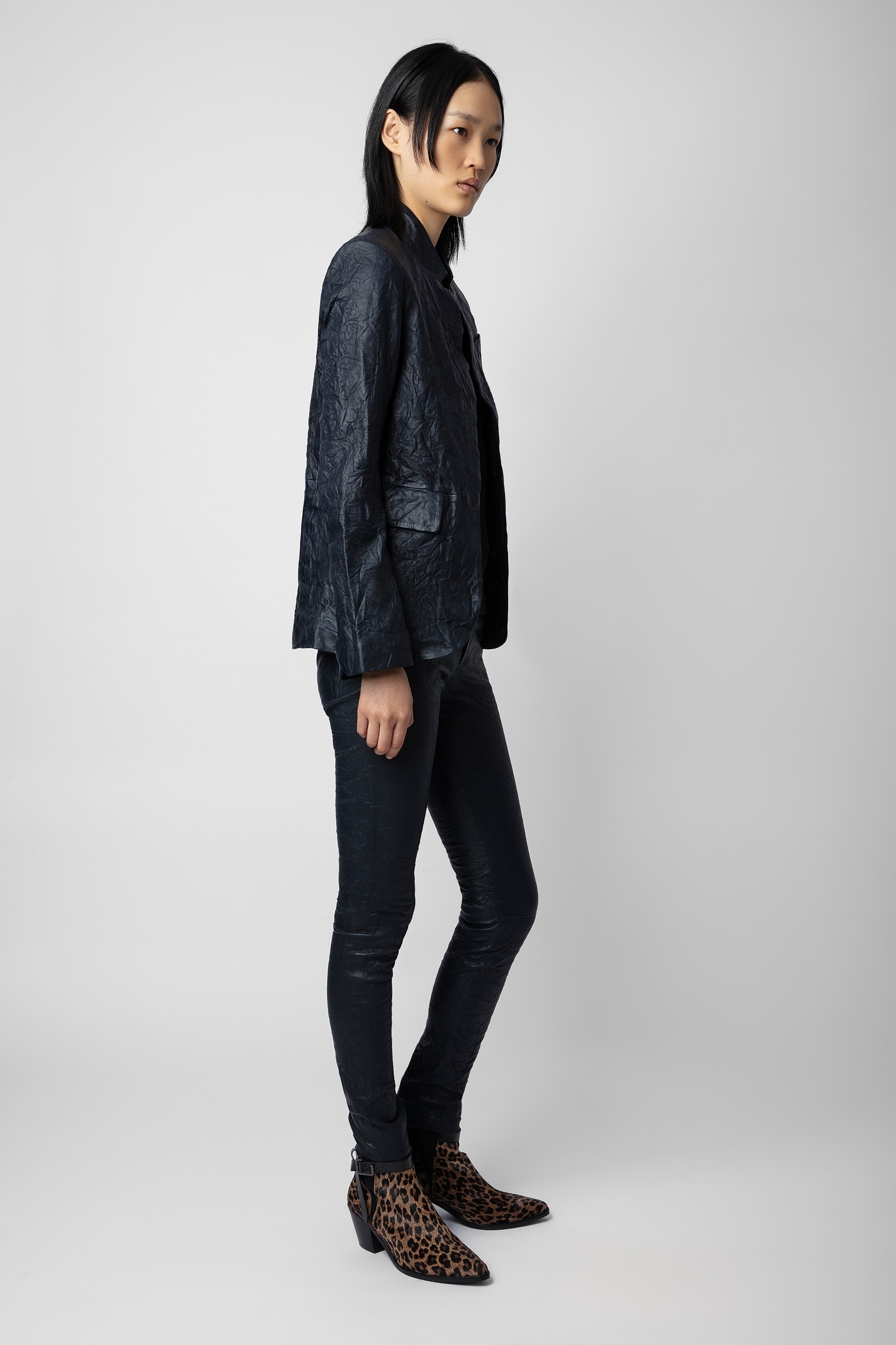 Very Crinkled Leather Blazer - 4