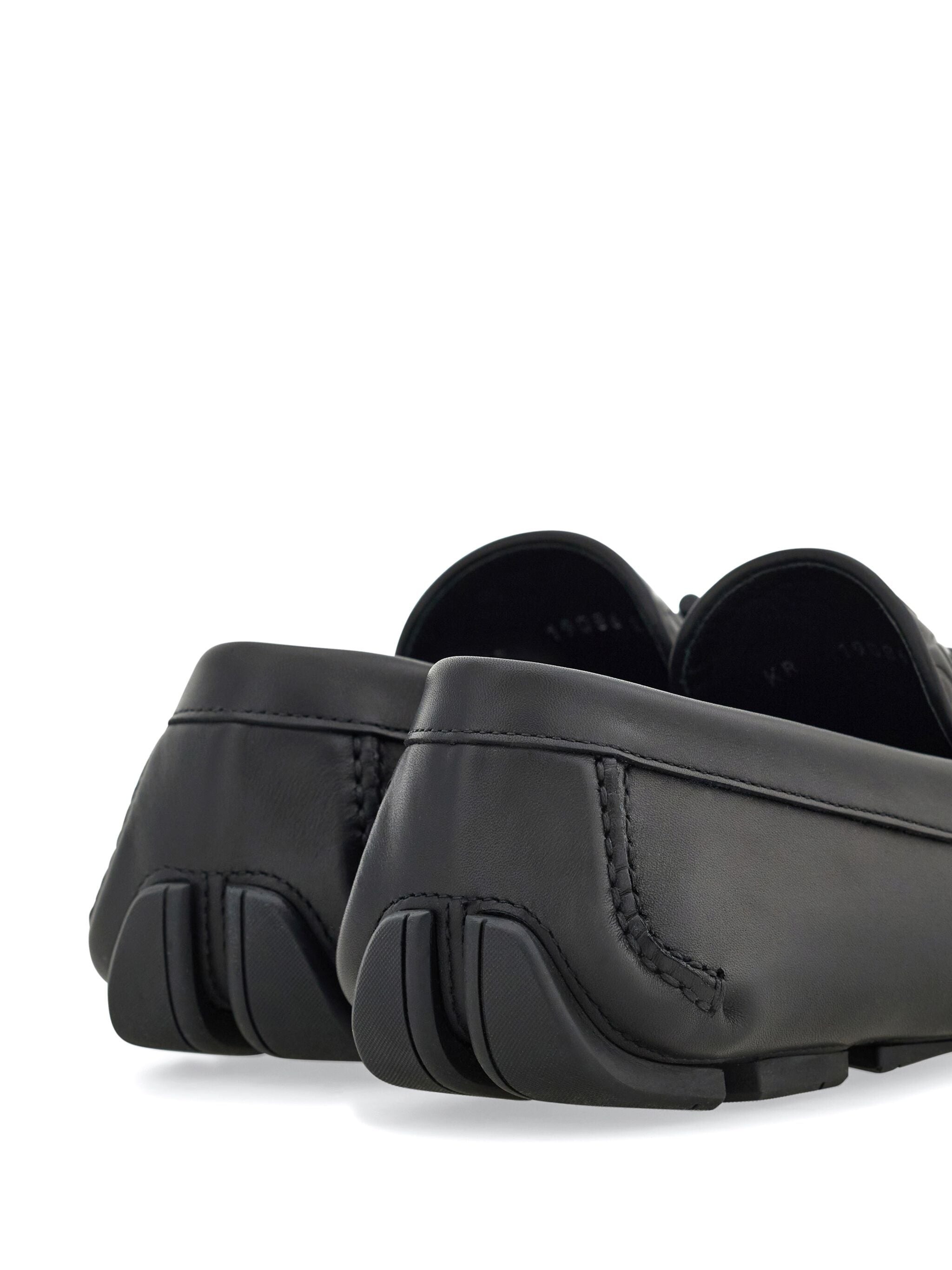 Gancini-plaque Leather Loafers - 5