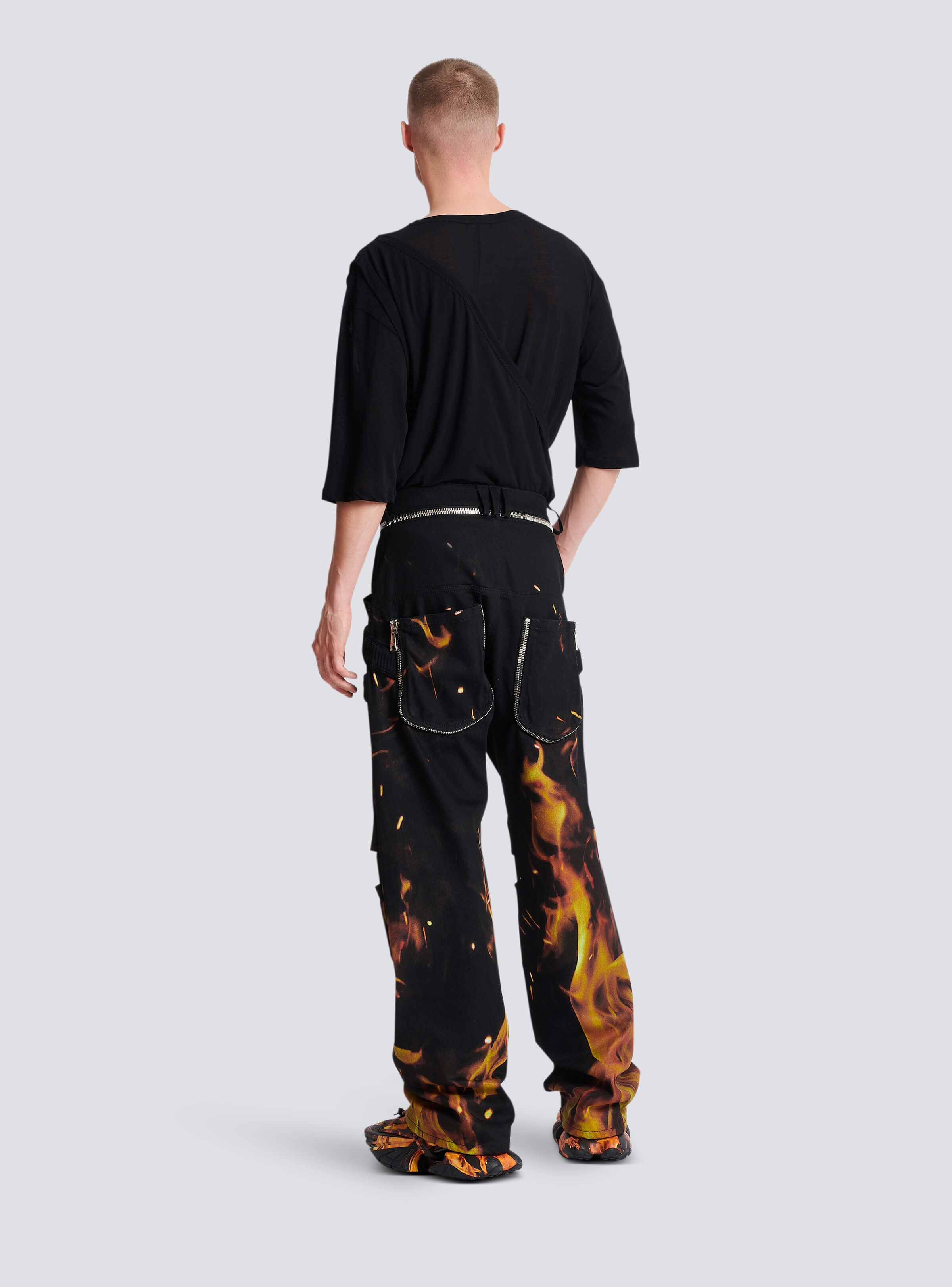 Fire print jeans with inserts - 4