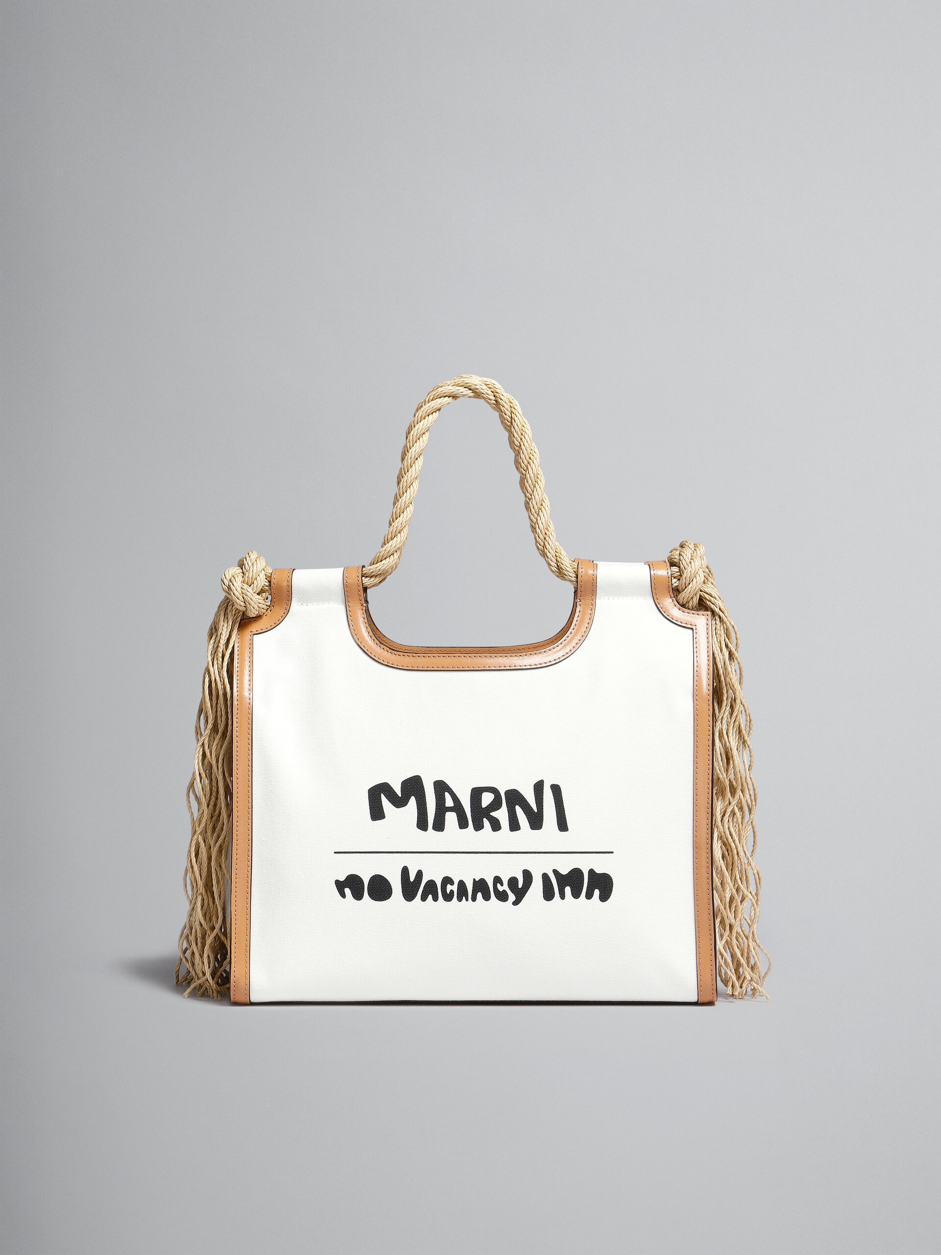 【MARNI】送料/関税込 NO VACANCY INN MARCEL TOTE BAG Marni x No Vacancy Inn Marcel canvas tote bag - ShopStyle