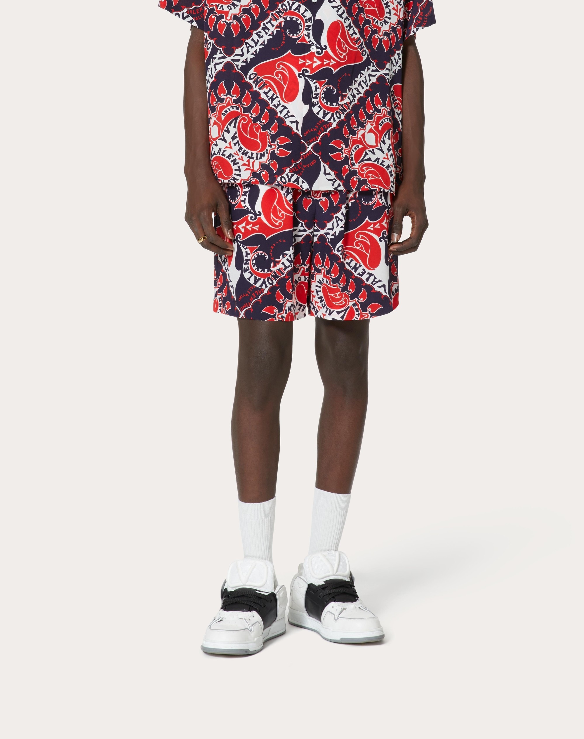 ARCHIVE MANIFESTO BANDANA PRINT SILK BERMUDA SHORTS - 3