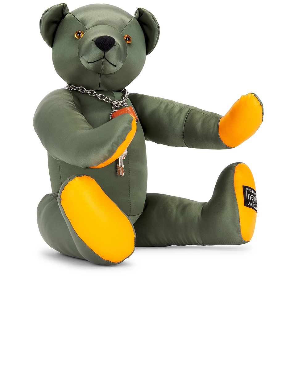 Grizzly Bear With Original Padlock - 3
