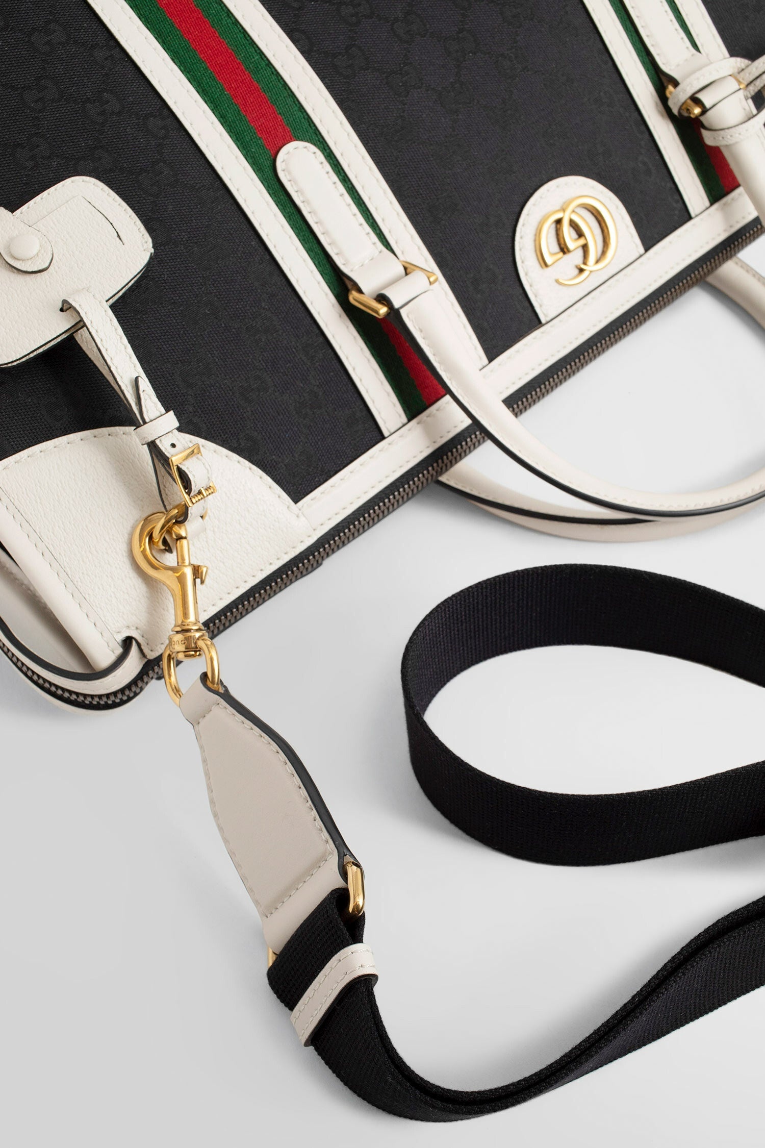 GUCCI UNISEX BLACK&WHITE TRAVEL BAGS - 5