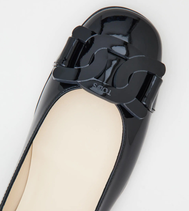 BALLERINAS IN PATENT LEATHER - BLACK 3