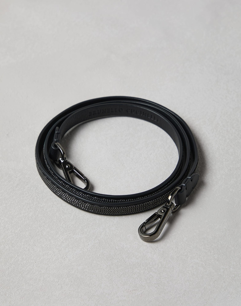 Precious shoulder strap in leather 1