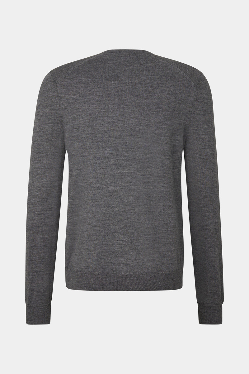 BOGNER Ole sweater in Gray outlook