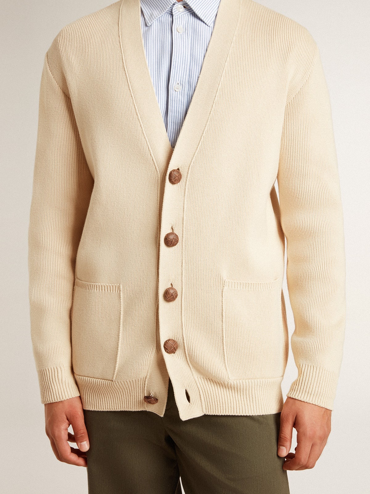 Men’s beige cardigan with 'Golden' lettering on the back - 5