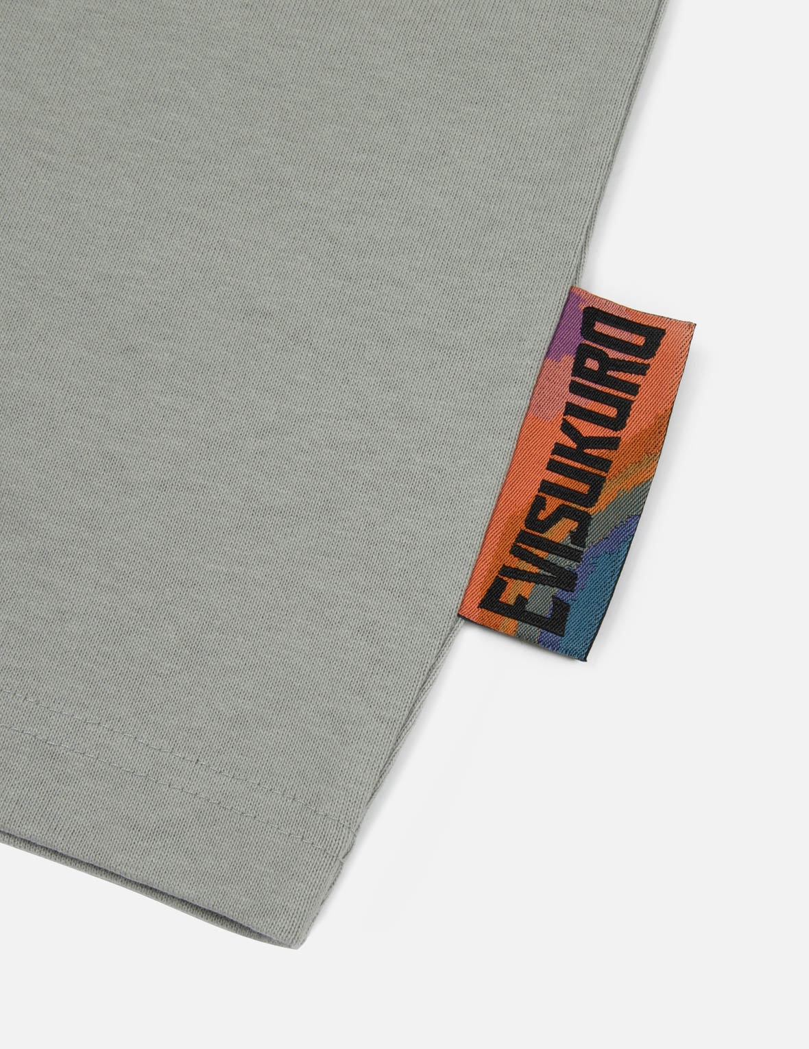 Seagull and Graffiti Logo Print Relax Fit T-Shirt - 10