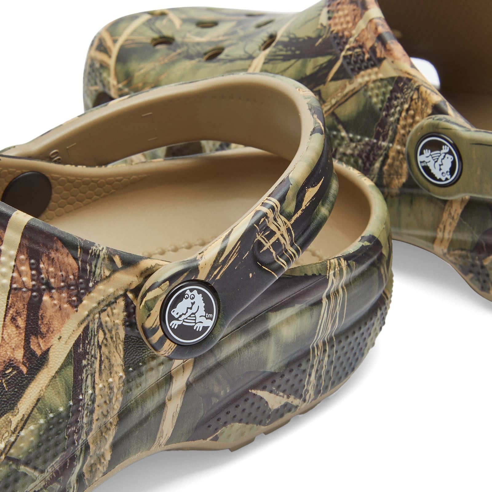 Crocs Classic Printed Camo Clog - 4