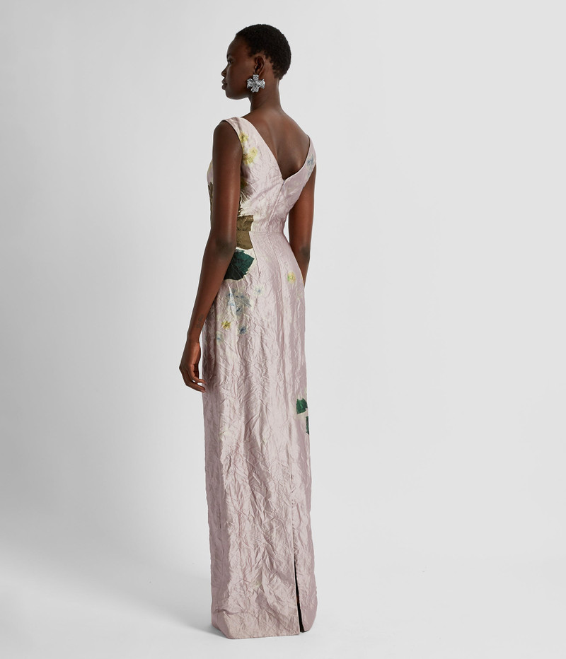 SLEEVELESS GOWN 3