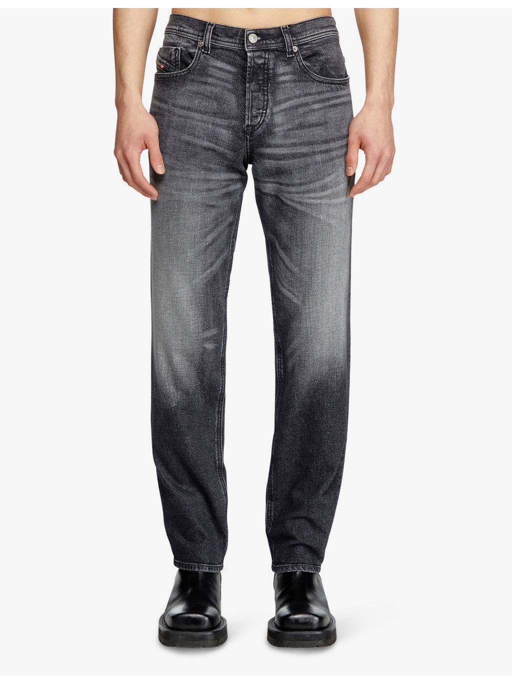 2023 D-Finitive Tapered-Leg Regular-Fit Denim-Blend Jeans - 3