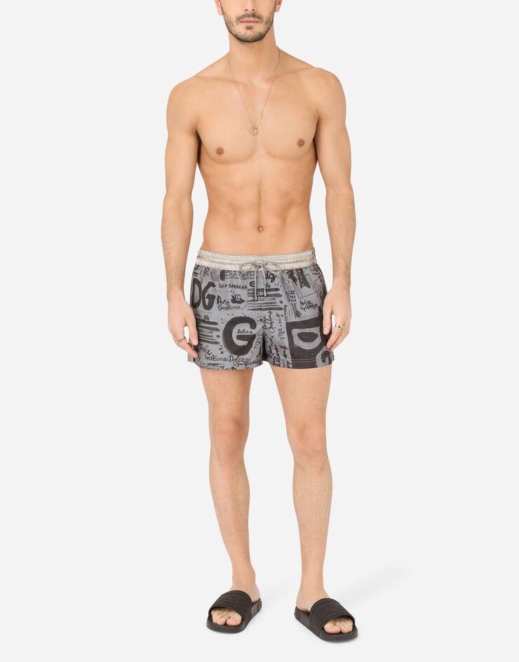 Short swim trunks with logo print - 2