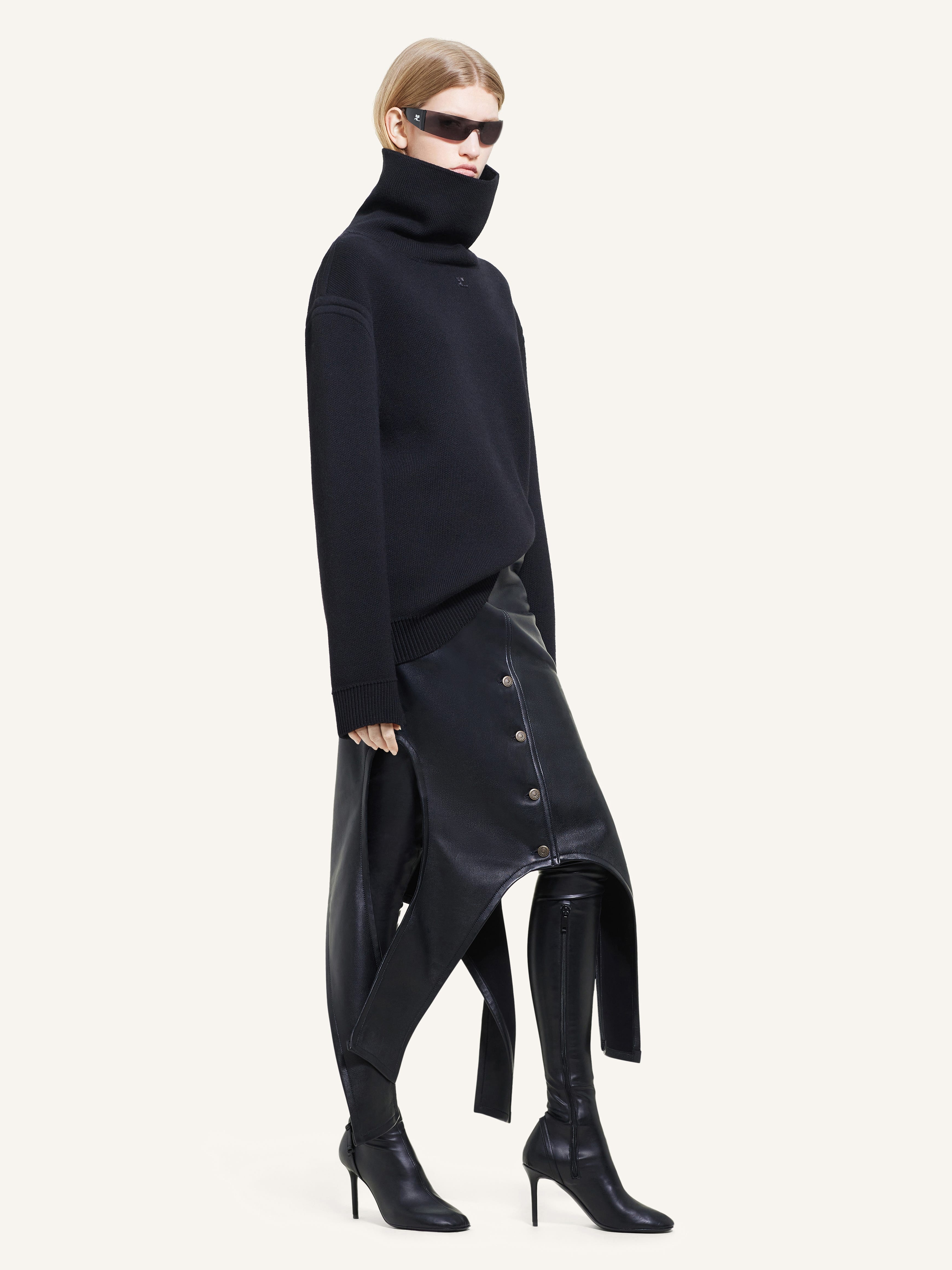OVERSIZED MOCKNECK KNIT SWEATER - 3