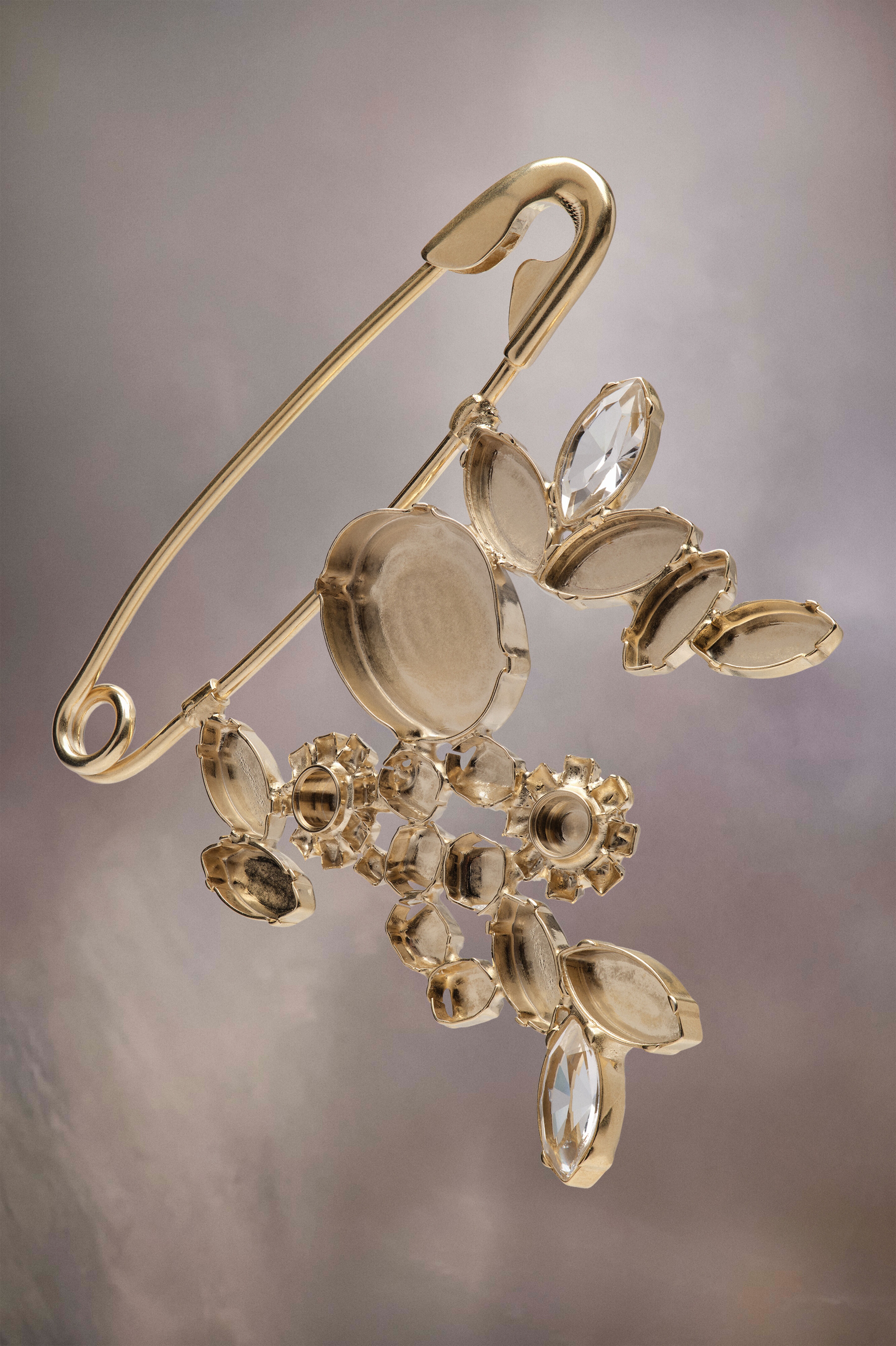 Safety pin brooch - 2