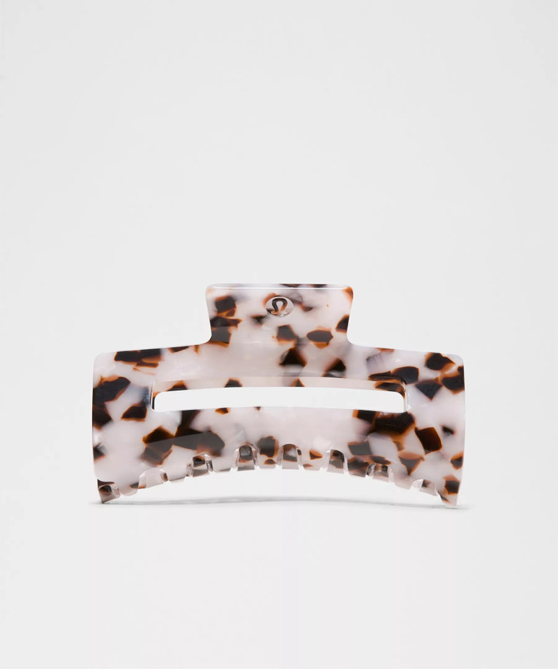 Extra Large Claw Hair Clip 1